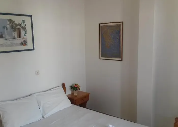 Marios Guest house *